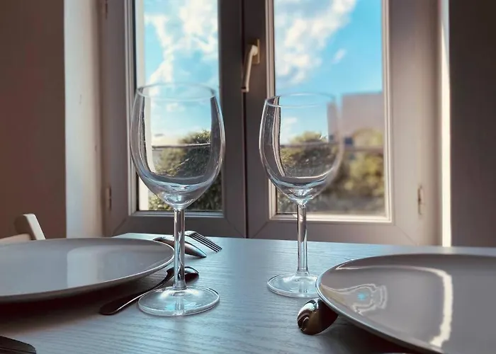 Le Aigle - Proche Quais Rive Droite - 249 * Rouen